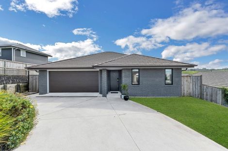 Photo of property in 8 Otto Lane, Pokeno, 2402