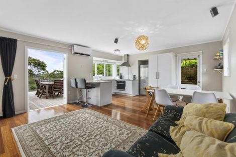 Photo of property in 206 Upper Harbour Drive, Greenhithe, Auckland, 0632