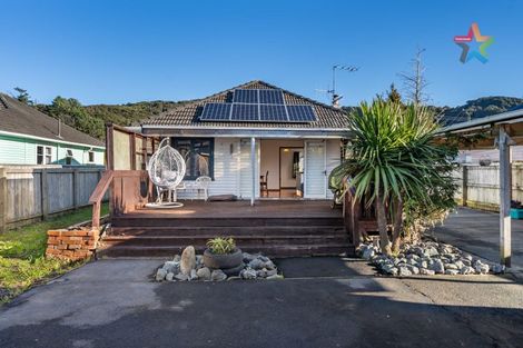 Photo of property in 28 Totara Street, Wainuiomata, Lower Hutt, 5014