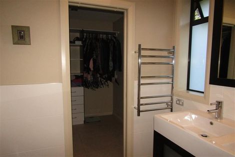 Photo of property in 136 Upper Harbour Drive, Greenhithe, Auckland, 0632