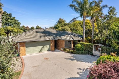 Photo of property in 20 Greenough Place, Rototuna, Hamilton, 3210