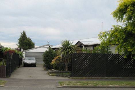 Photo of property in 81 Hay Street, Bromley, Christchurch, 8062