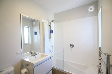 Photo of property in 10 Divide Loop, Takanini, 2112