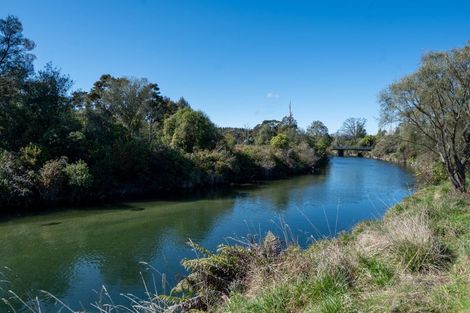 Photo of property in 19 Te Heuheu Parade, Tauranga Taupo, Turangi, 3382