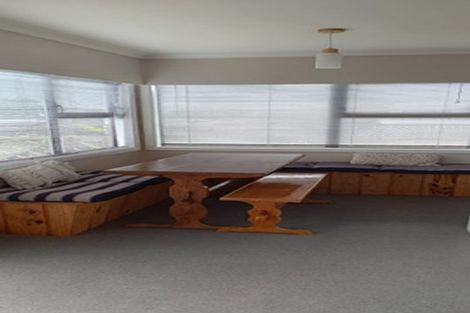 Photo of property in 26 Reeves Street, Waikanae Beach, Waikanae, 5036