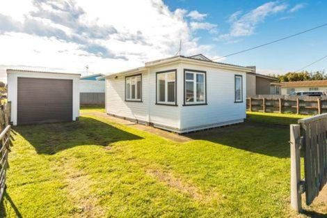 Photo of property in 10 Cornfoot Street, Castlecliff, Whanganui, 4501