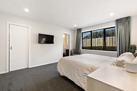 Photo of property in 8 Springfield Road, Lower Shotover, Queenstown, 9304