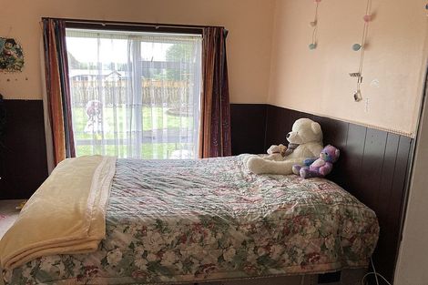 Photo of property in 11 Preston Street, Eltham, 4322