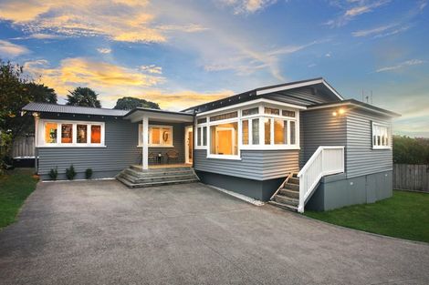 Photo of property in 2/48 Sunnynook Road, Sunnynook, Auckland, 0620