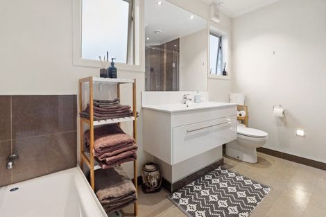 Photo of property in 33a Thomson Avenue, Dinsdale, Hamilton, 3204