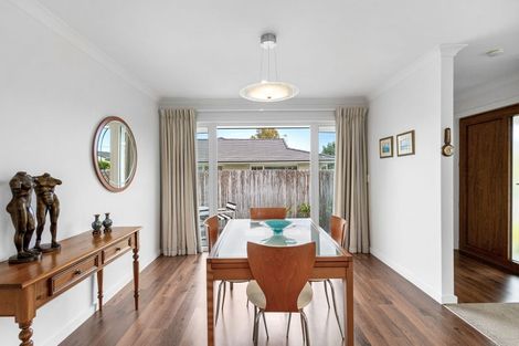 Photo of property in 20a Strowan Road, Strowan, Christchurch, 8052