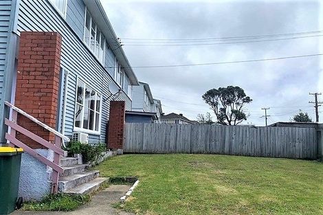Photo of property in 78-80 Leicester Street, Cannons Creek, Porirua, 5024