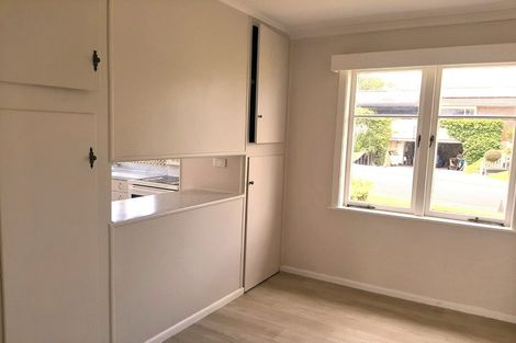 Photo of property in 10 Oakdale Road, Mount Roskill, Auckland, 1041