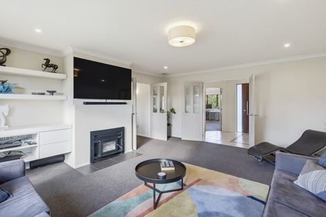 Photo of property in 8 Rae Lane, Paraparaumu Beach, Paraparaumu, 5032