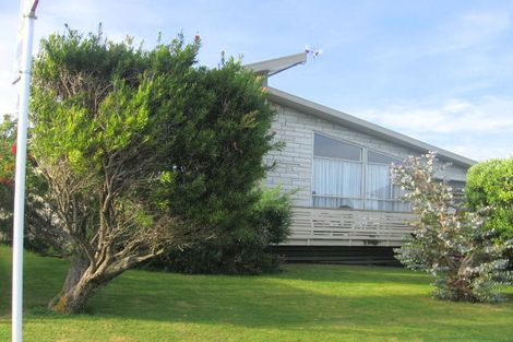 Photo of property in 14 Eskdale Road, Papakowhai, Porirua, 5024