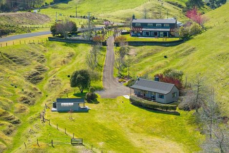 Photo of property in 83 Hitiri Road, Kinloch, Taupo, 3377