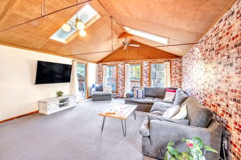 Photo of property in 32b Main Street, Hospital Hill, Napier, 4110