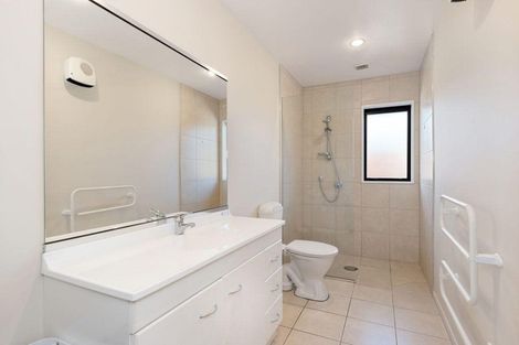 Photo of property in 73 Waitikiri Drive, Parklands, Christchurch, 8083