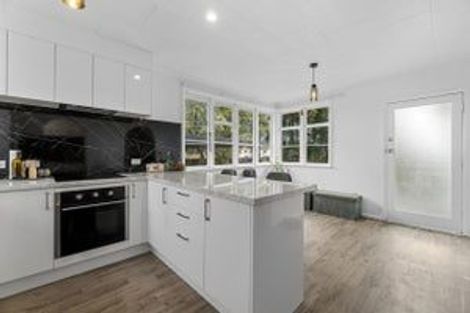 Photo of property in 6 Kenney Crescent, Fairfield, Hamilton, 3214