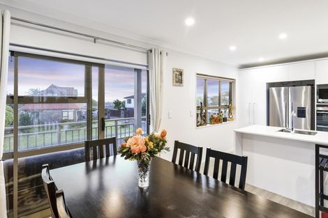 Photo of property in 77 Calluna Crescent, Totara Heights, Auckland, 2105