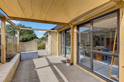 Photo of property in 166 Milne Drive, Paraparaumu, 5032