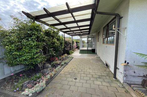 Photo of property in 50 Napier Road, Havelock North, 4130
