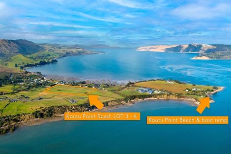 Photo of property in 16 Koutu Point Road, Opononi, Kaikohe, 0473