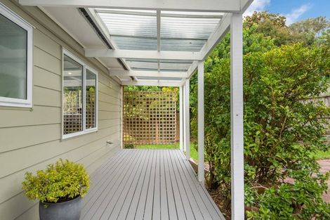 Photo of property in 2/7 Taurus Crescent, Beach Haven, Auckland, 0626