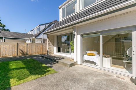 Photo of property in 44 Akaroa Drive, Maupuia, Wellington, 6022