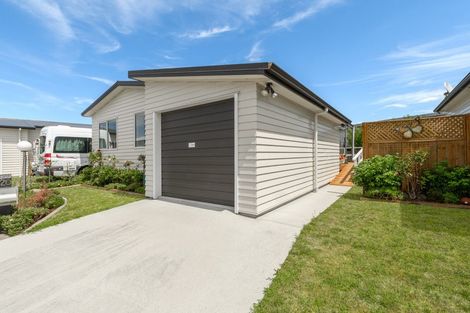 Photo of property in 11 Kamahi Crescent, Papamoa Beach, Papamoa, 3118