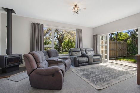 Photo of property in 12 Carisbrooke Street, Katikati, 3129