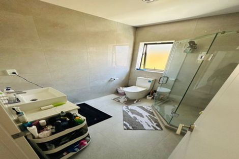 Photo of property in 19 Ballyliffin Drive, Flat Bush, Auckland, 2019