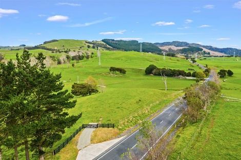 Photo of property in 3884 Kaipara Coast Highway, Mangakura, 0984