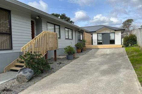 Photo of property in 14 Caribbean Drive, Unsworth Heights, Auckland, 0632