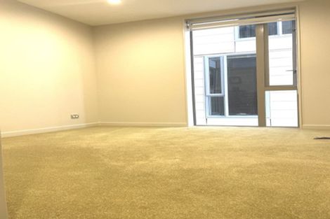 Photo of property in Piermont Apartments, 5c/82 Cable Street, Te Aro, Wellington, 6011