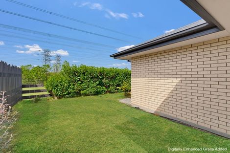 Photo of property in 17 Charente Way, Yaldhurst, Christchurch, 8042