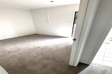 Photo of property in 14 Arrowsmith Drive, Clover Park, Auckland, 2019