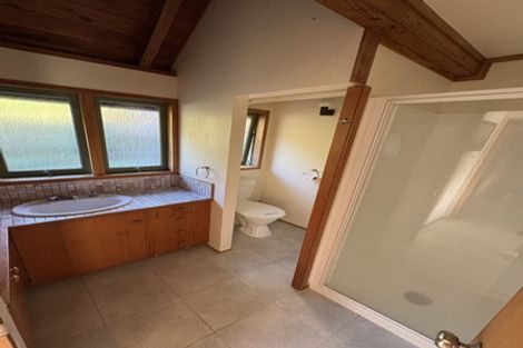 Photo of property in 15 Domain Crescent, Muriwai, Waimauku, 0881