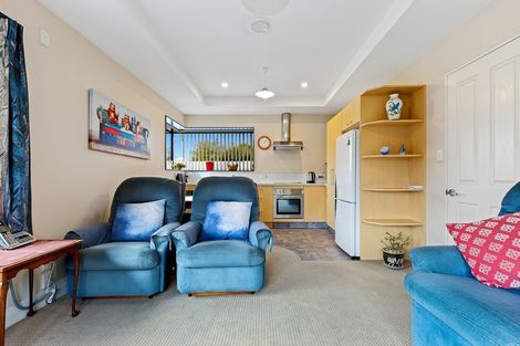 Photo of property in 12a Grassmere Street, Papanui, Christchurch, 8052