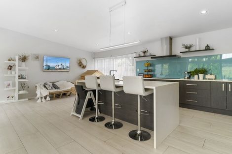 Photo of property in 44 Blackberry Way, Welcome Bay, Tauranga, 3175