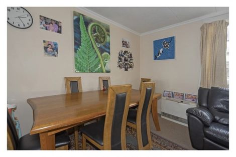 Photo of property in 60 Tahunanui Drive, Tahunanui, Nelson, 7011