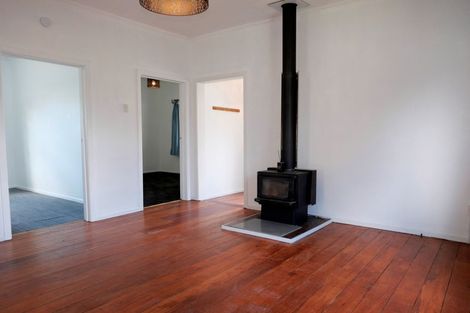 Photo of property in 129 Arawhata Road, Paraparaumu, 5032