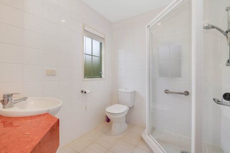 Photo of property in 24 Parkwood Crescent, Gulf Harbour, Whangaparaoa, 0930