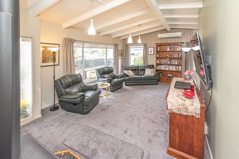 Photo of property in 24 Lewis Avenue, Aramoho, Whanganui, 4500