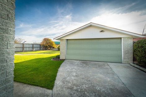 Photo of property in 763 Main North Road, Belfast, Christchurch, 8051