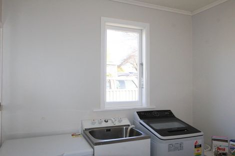 Photo of property in 10 Huxley Street, Pahiatua, 4910