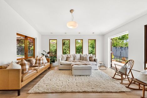 Photo of property in 35a Lucknow Road, Havelock North, 4130