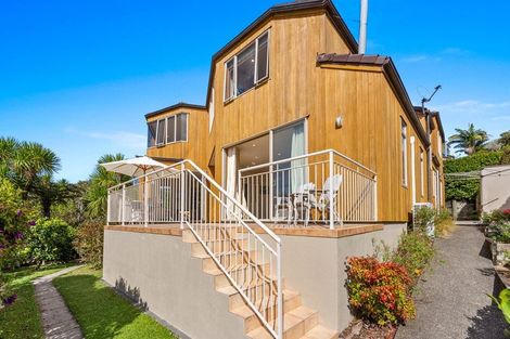 Photo of property in 3/56 Castor Bay Road, Castor Bay, Auckland, 0620