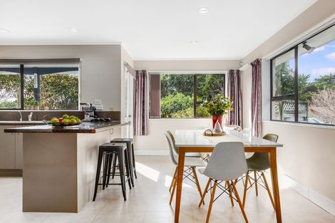 Photo of property in 7 Observatory Close, Whitby, Porirua, 5024