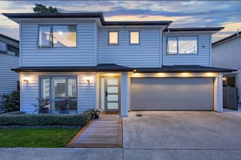 Photo of property in 20d Kaurilands Road, Titirangi, Auckland, 0604